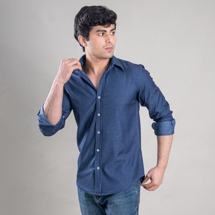 Suturee Craft Men’s Solid Denim Button-Down Collar Shirt