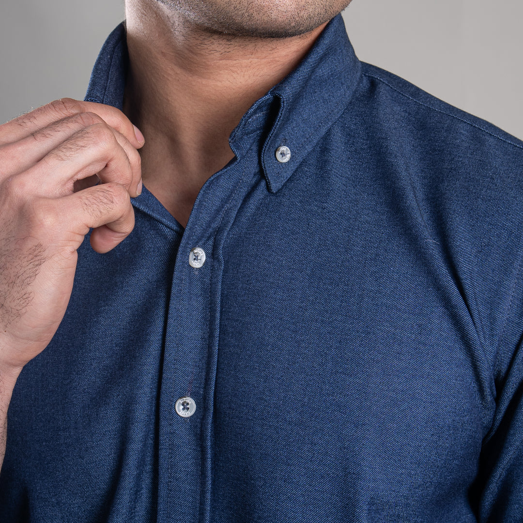 Suturee Craft Men’s Solid Denim Button-Down Collar Shirt