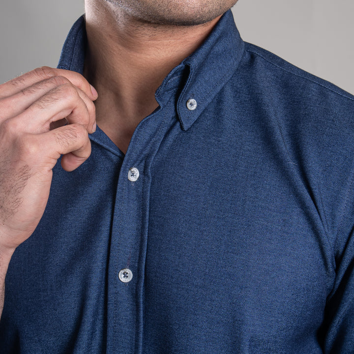 Suturee Craft Men’s Solid Denim Button-Down Collar Shirt